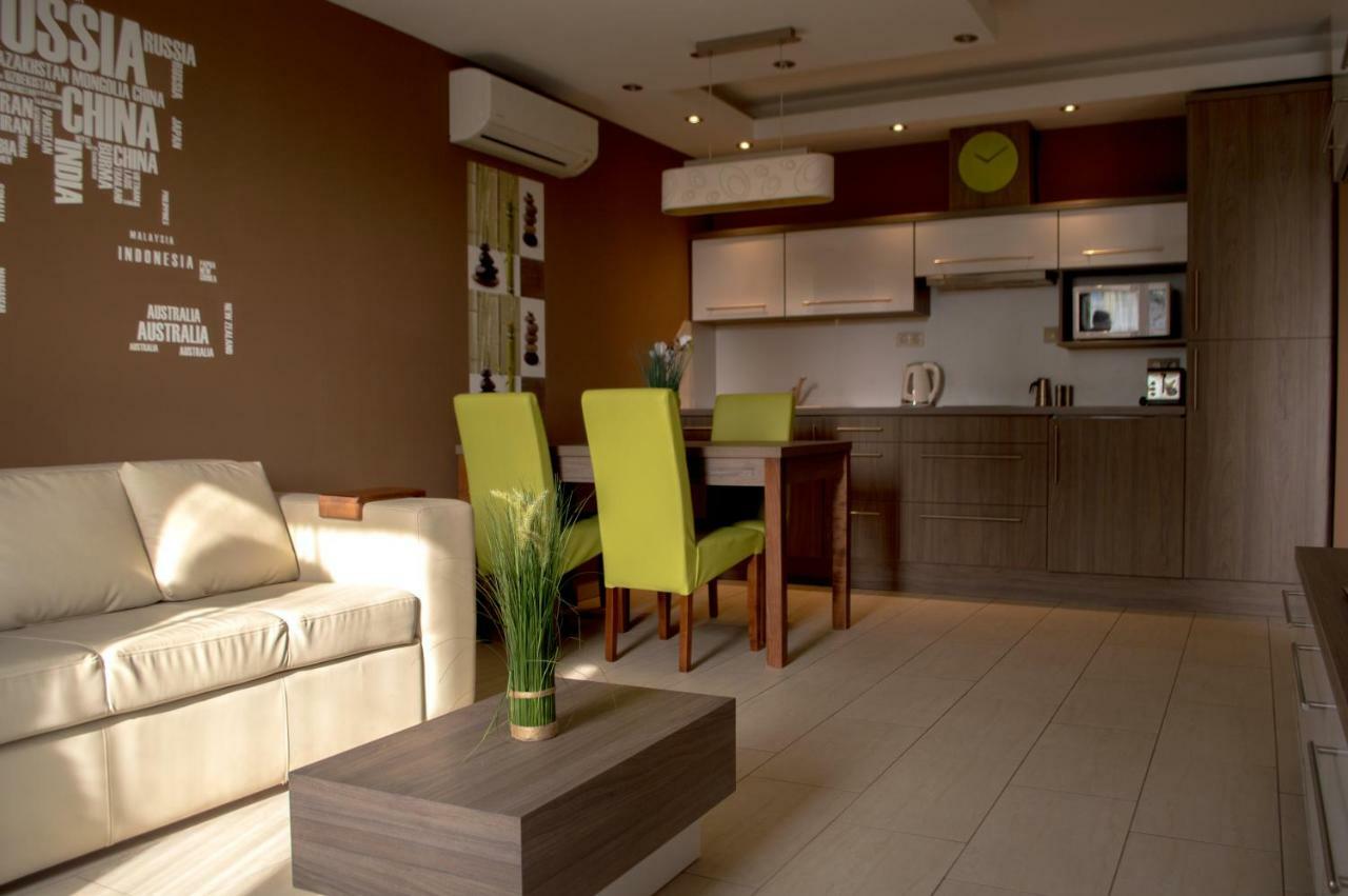 シャールヴァールPlatina Apartmanアパートメント エクステリア 写真